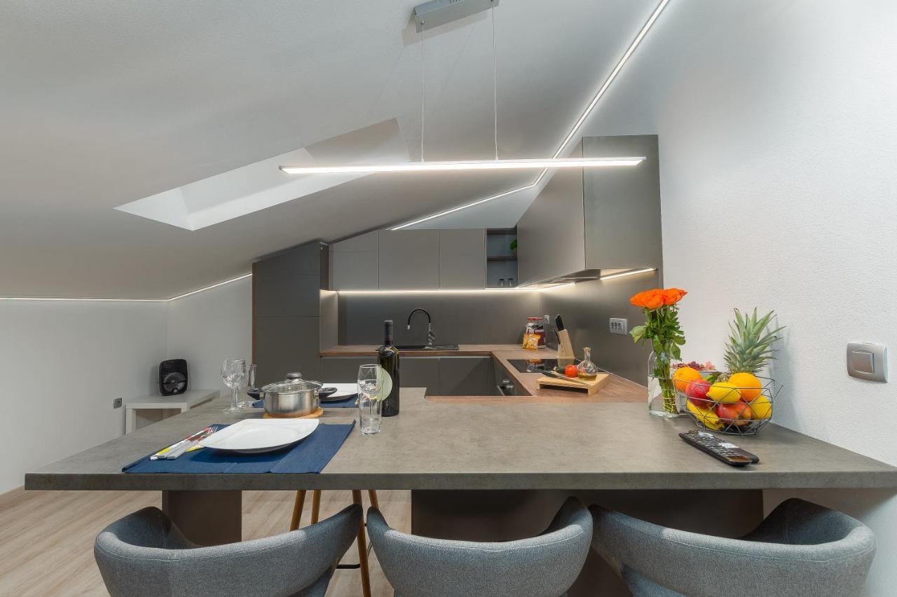 Apartment Ena Near Pula Amphitheater Экстерьер фото
