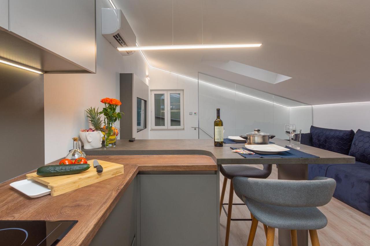 Apartment Ena Near Pula Amphitheater Экстерьер фото