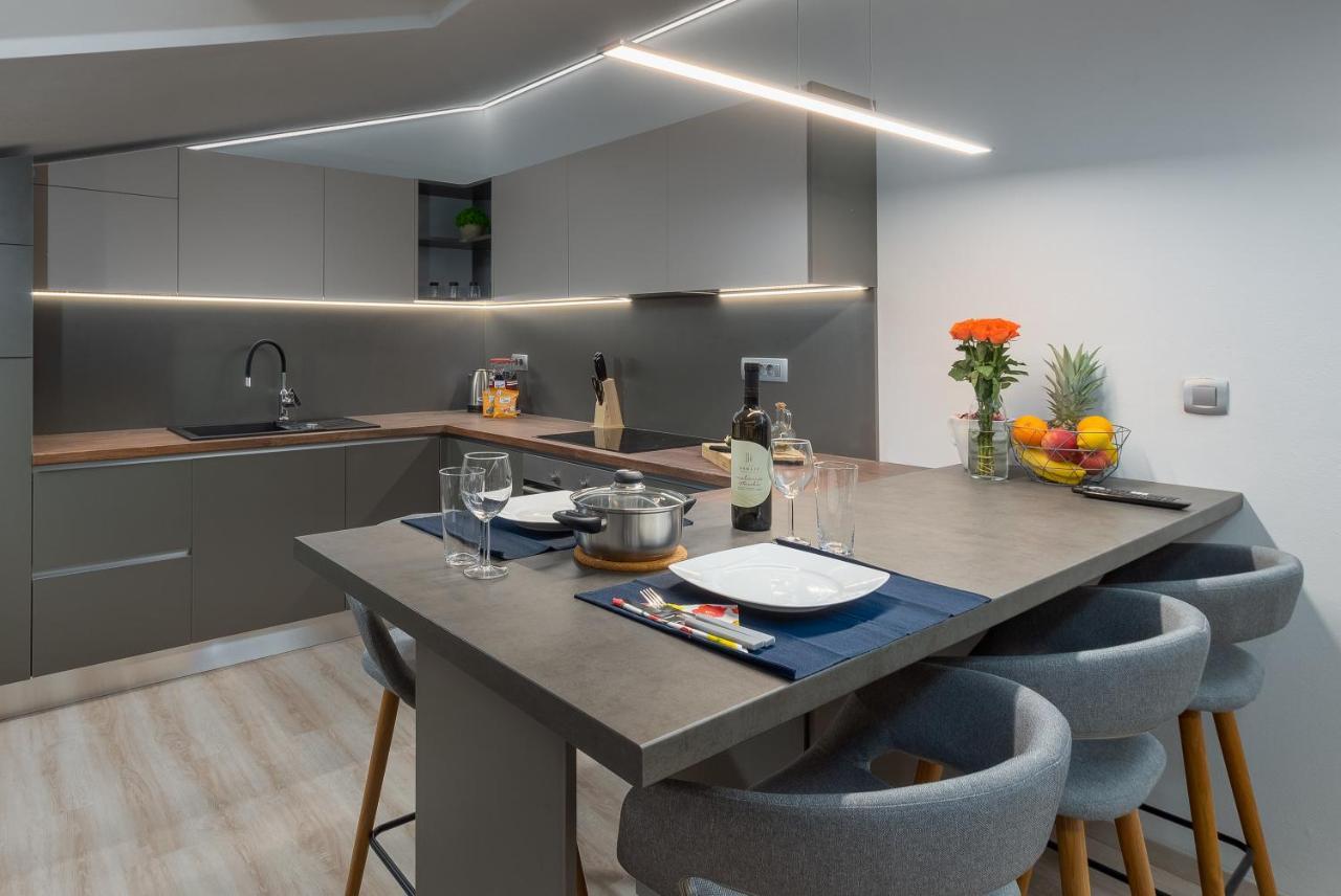 Apartment Ena Near Pula Amphitheater Экстерьер фото