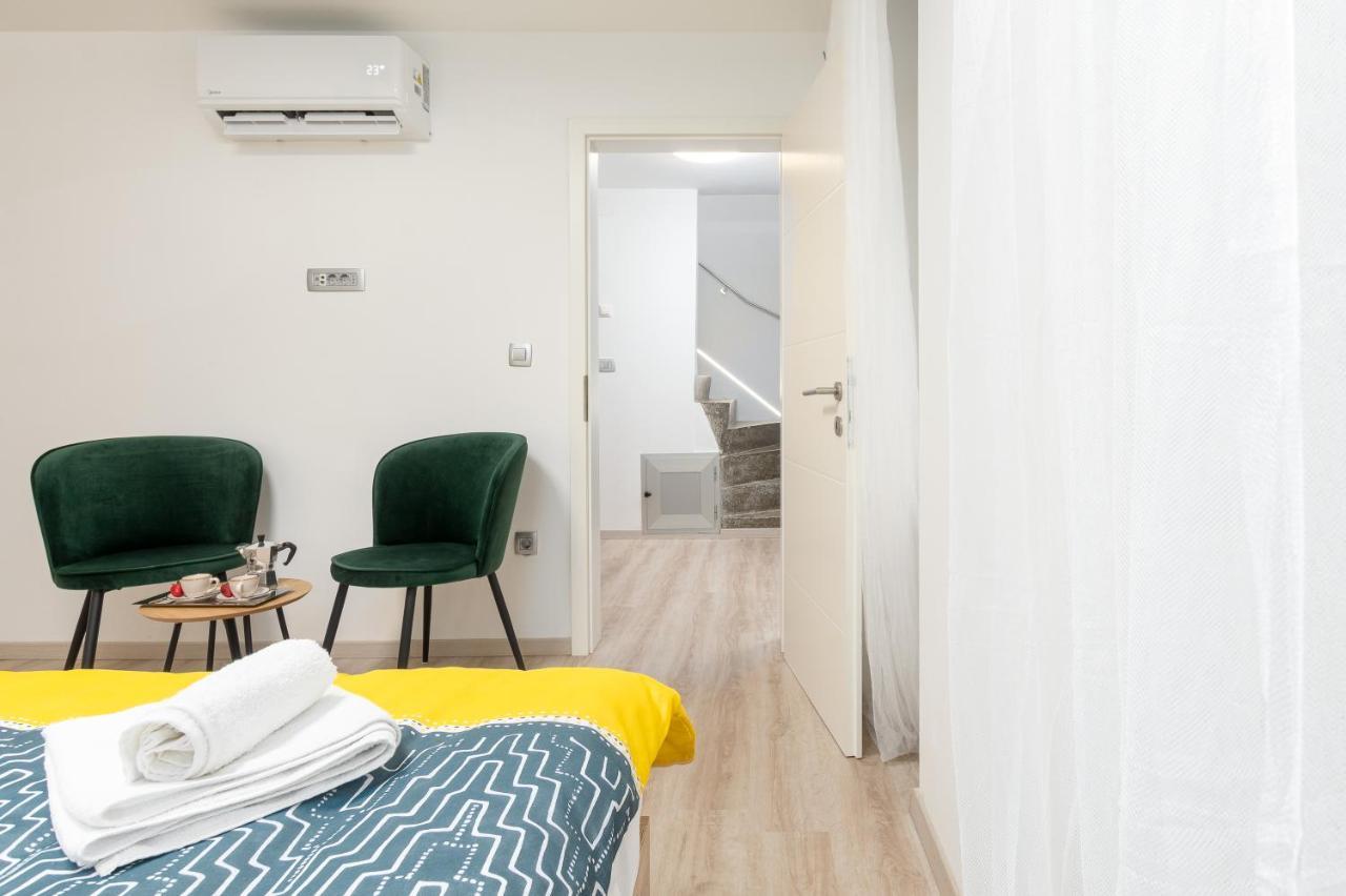 Apartment Ena Near Pula Amphitheater Экстерьер фото